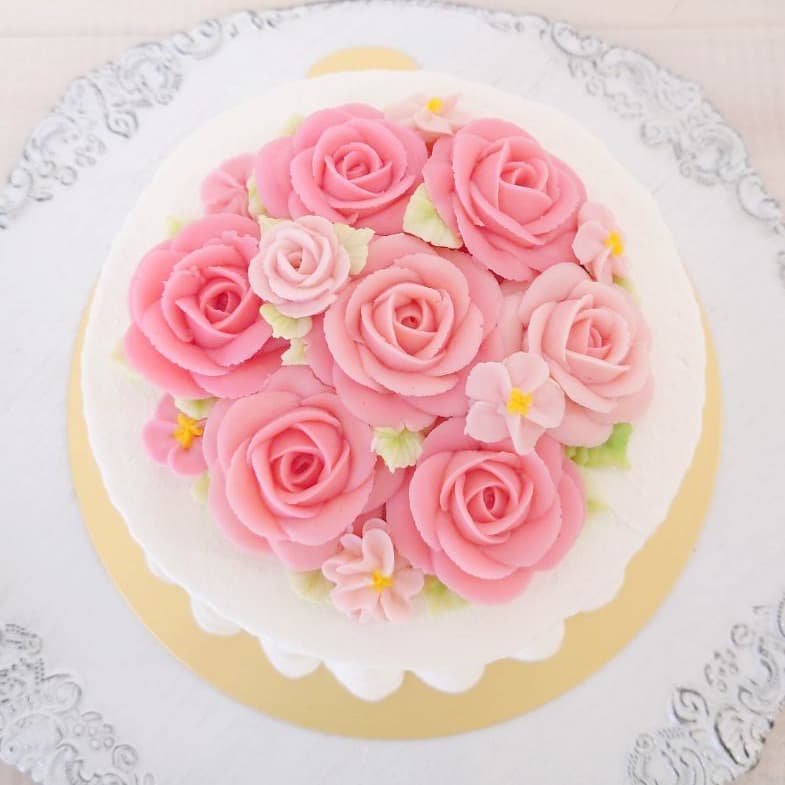 富士市かわいいケーキ屋さんテテのホールケーキ・ブーケバージョン