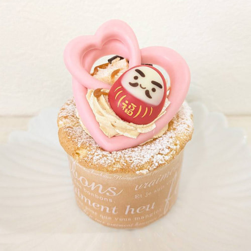富士市かわいいケーキ屋さんテテのカップケーキ、キャラメルハート